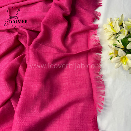 Wool hijab hot pink